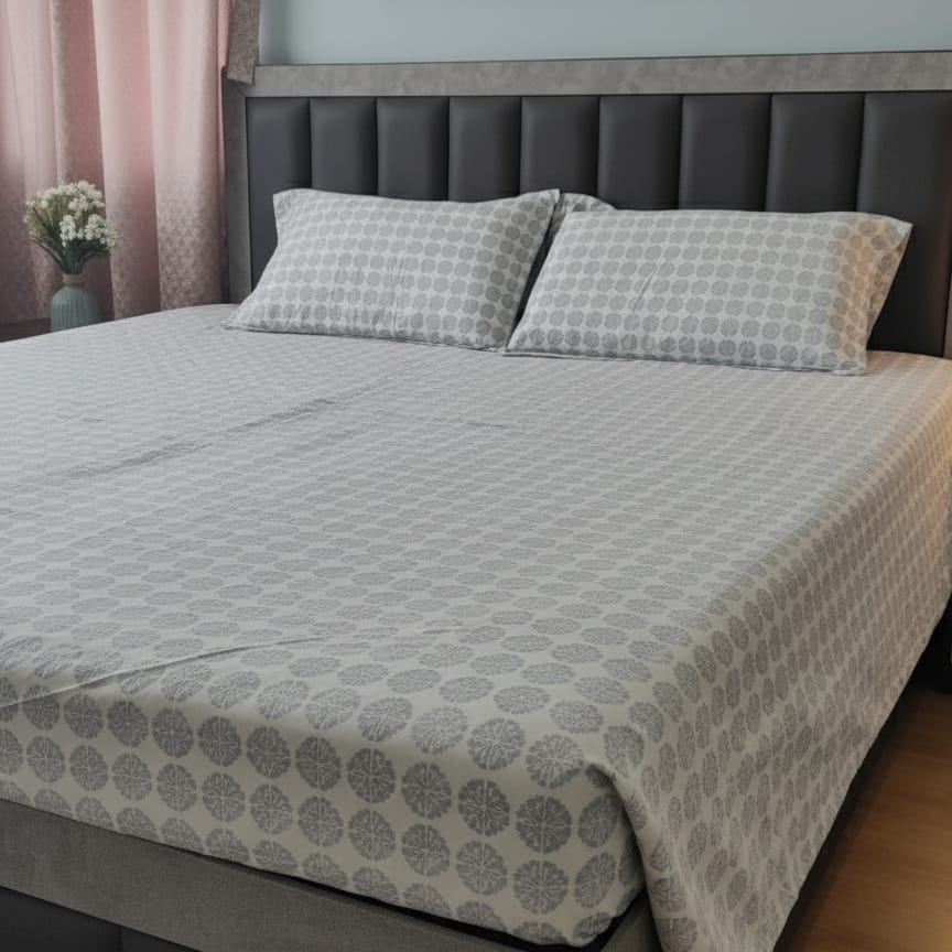 Premium King Size Grey Geometric Cotton Bedsheet Set with Pillow Covers