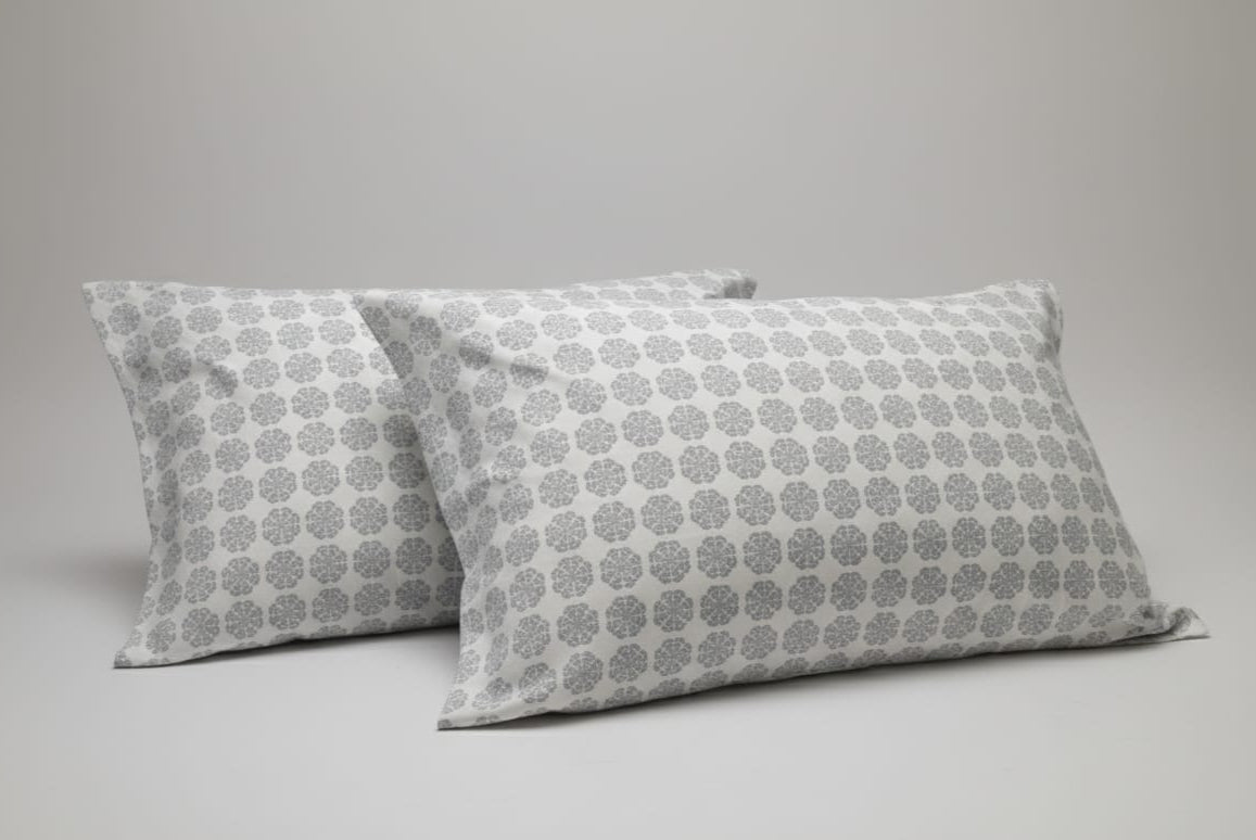 Premium King Size Grey Geometric Cotton Bedsheet Set with Pillow Covers