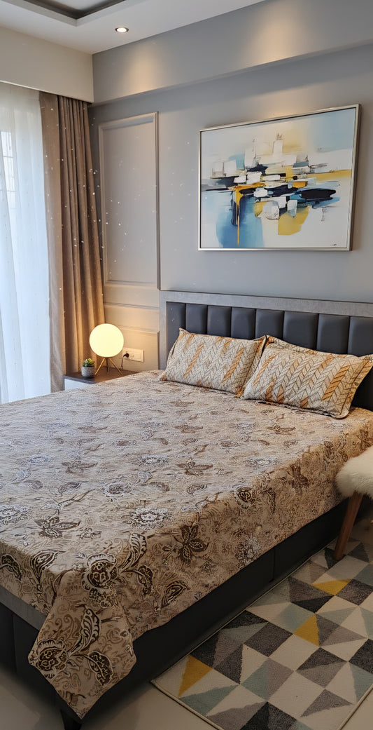 Elegant Beige Floral Paisley Cotton Bedsheet Set – King Size